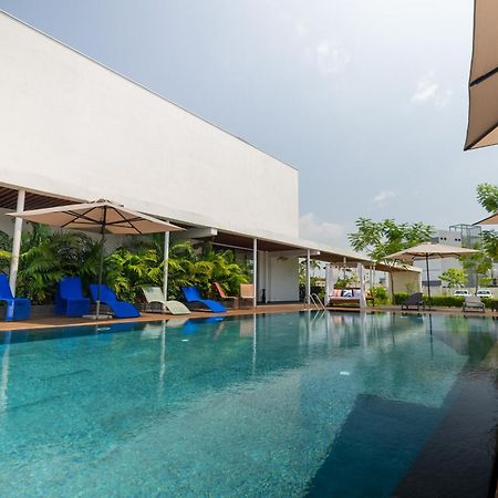 Onomo Hotel Abidjan Buitenkant foto