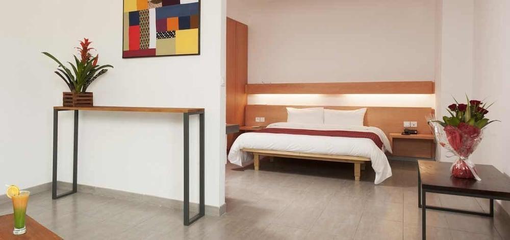 Onomo Hotel Abidjan Buitenkant foto