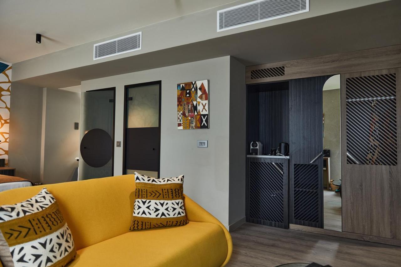 Onomo Hotel Abidjan Buitenkant foto