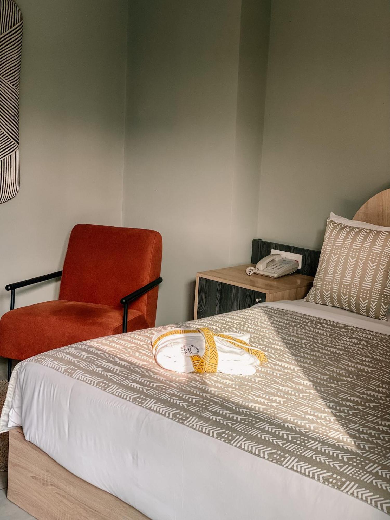 Onomo Hotel Abidjan Buitenkant foto