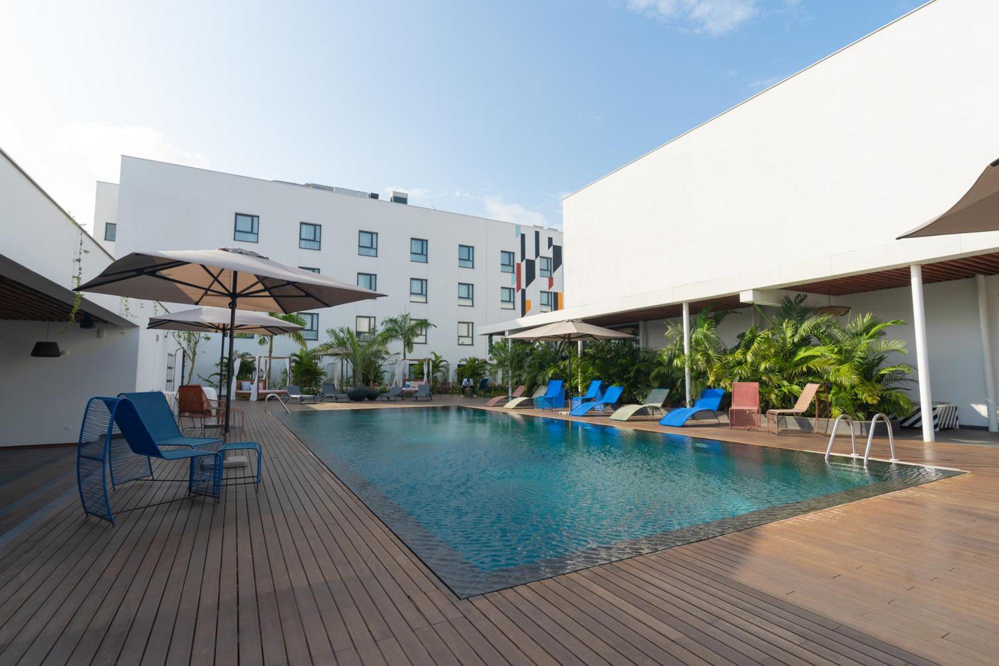 Onomo Hotel Abidjan Buitenkant foto
