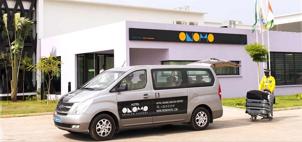 Onomo Hotel Abidjan Buitenkant foto